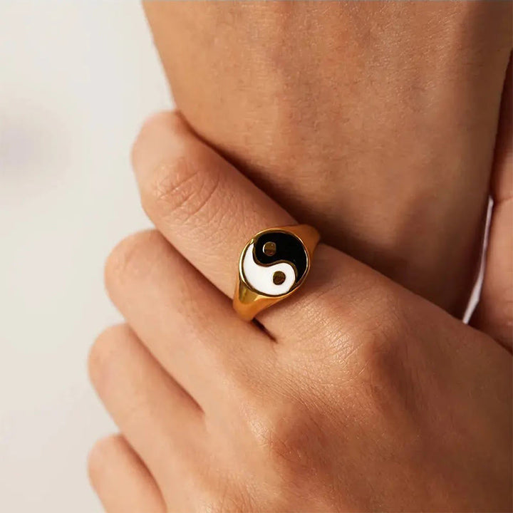 Bague porte-bonheur ajustable en cuivre Yin Yang et Buddha Stones - image 2