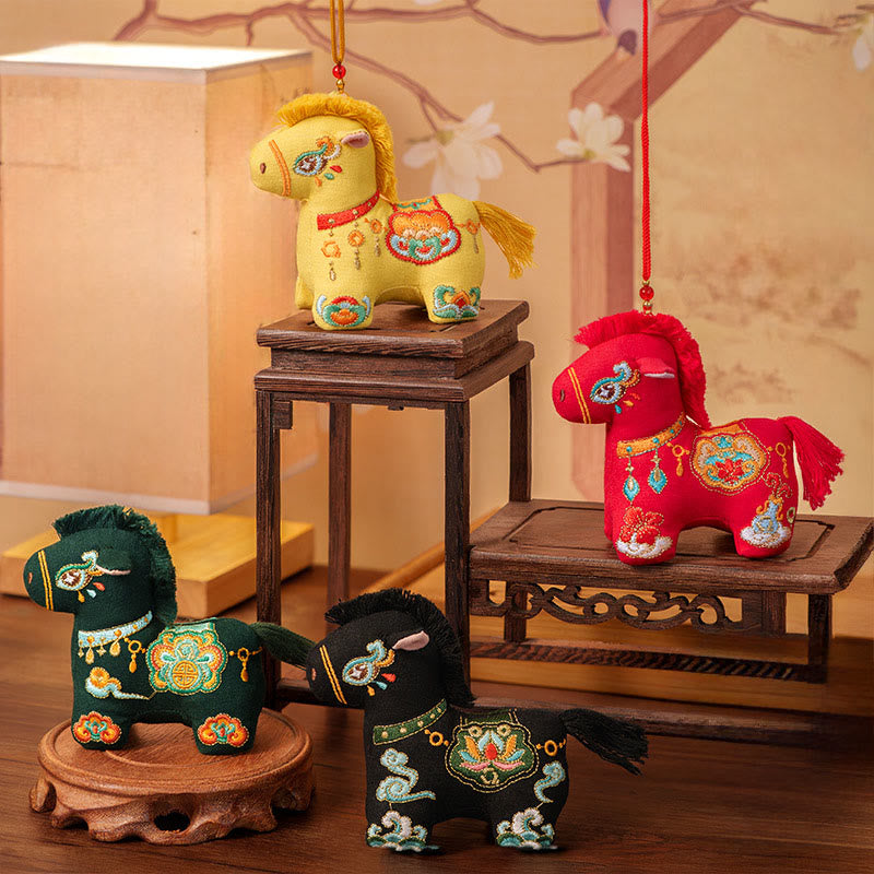 Buddha Stones, broderie rouge sur fil, décoration suspendue, année du Cheval - image 15