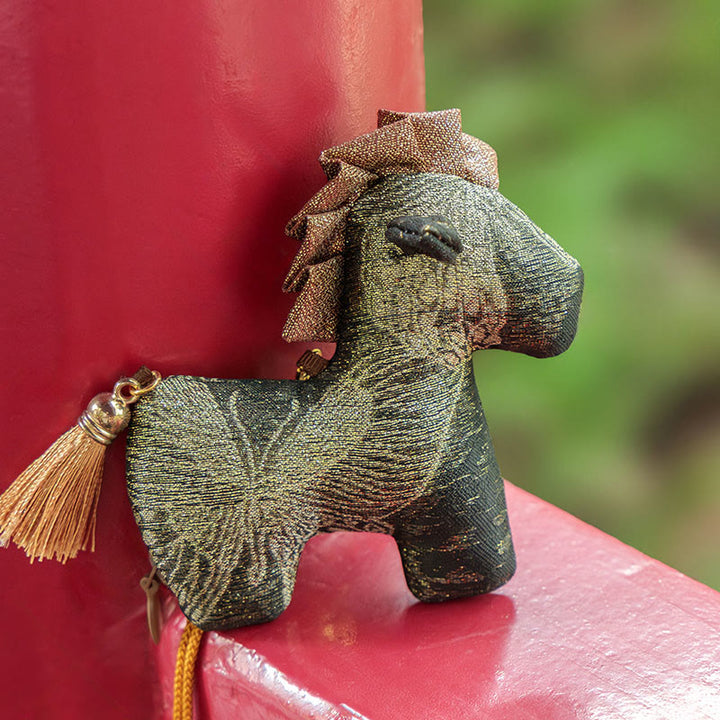 Buddha Stones Année du Cheval Broderie à pompon rouge Décoration suspendue - image 10