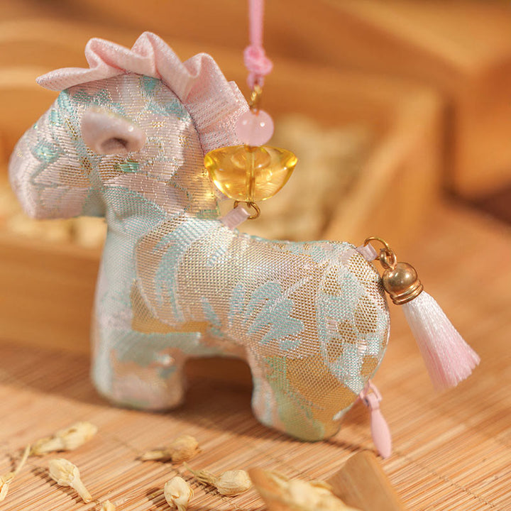 Buddha Stones Année du Cheval Broderie à pompon rouge Décoration suspendue - image 4