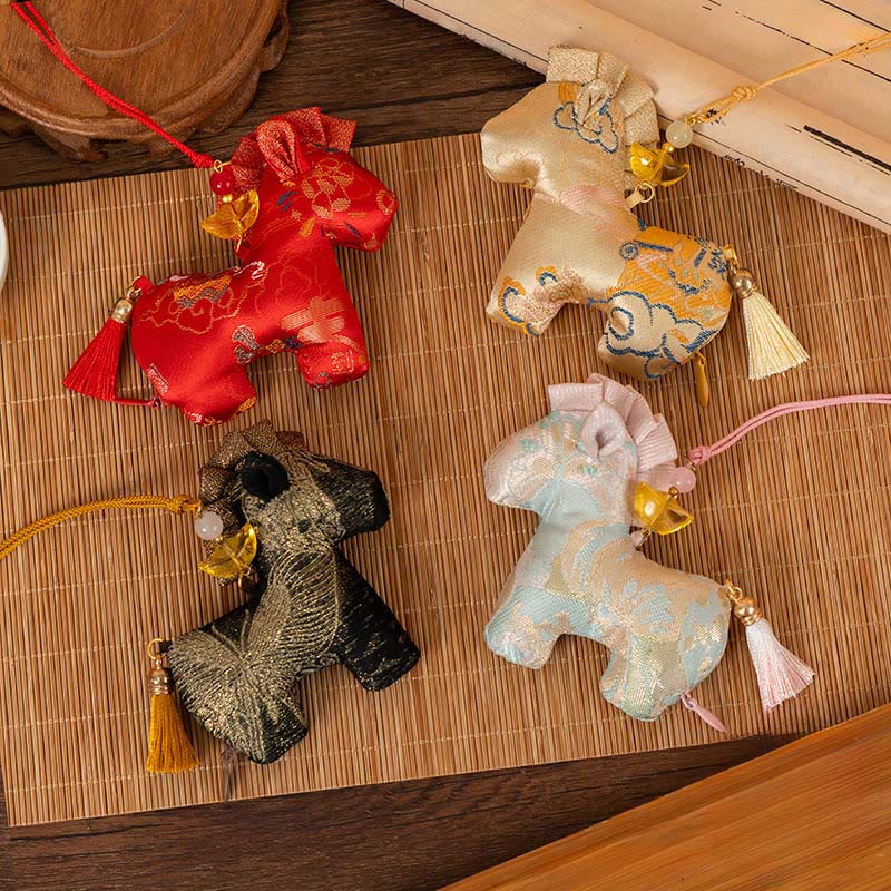 Buddha Stones Année du Cheval Broderie à pompon rouge Décoration suspendue - image 20