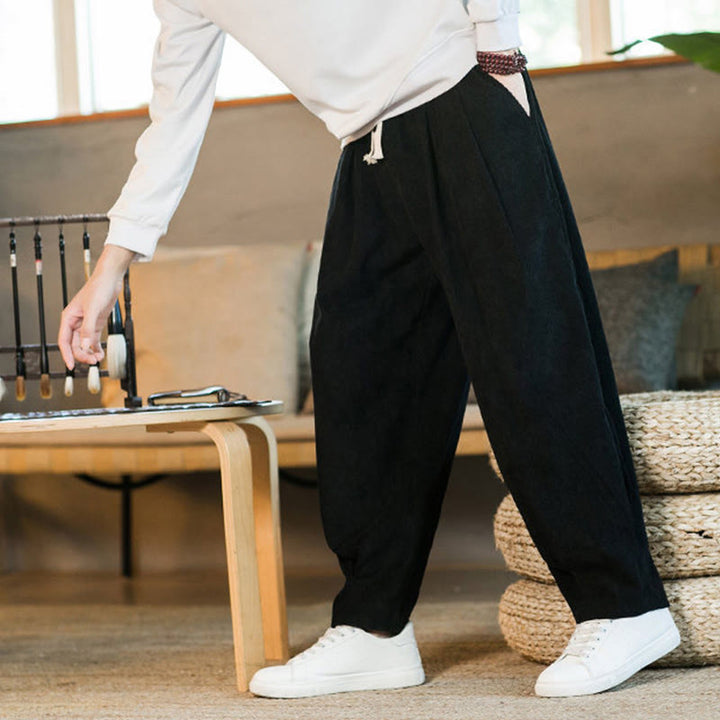 Pantalon harem rétro pour homme en velours côtelé uni doublé polaire, design simple, avec poches, de la Buddha Stones. - image 44