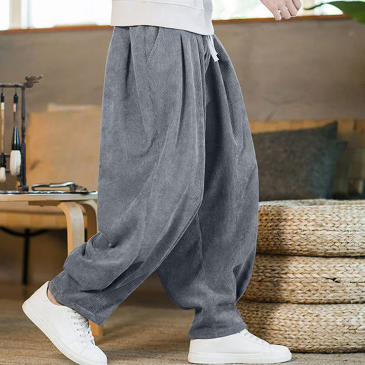 Pantalon harem rétro pour homme en velours côtelé uni doublé polaire, design simple, avec poches, de la Buddha Stones. - image 14