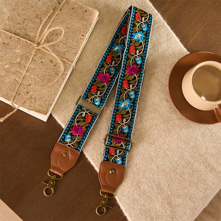 Sacs à main à bandoulière ajustables, style bohème, avec broderie géométrique et motif floral, ornés de Buddha Stones. Bandoulière de rechange incluse. - image 1