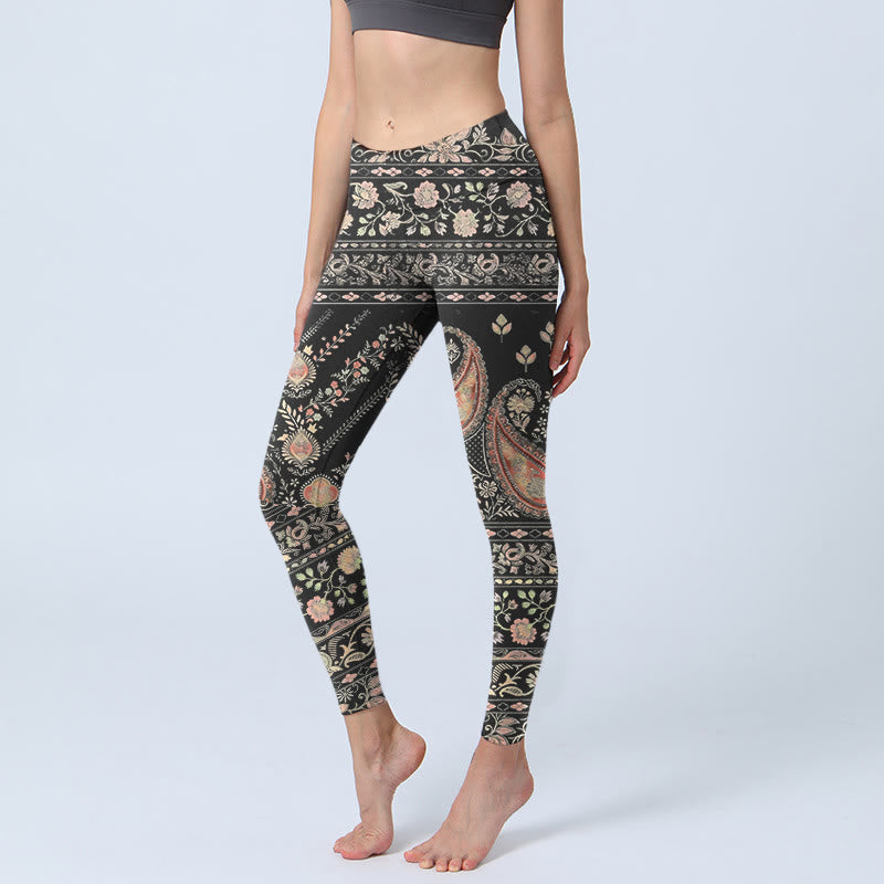 Leggings de yoga pour femmes avec imprimé rétro répétitif de fleurs, feuilles et vignes, style Buddha Stones - Noir - US18，UK/AU22，EU50 (4XL) - image 0