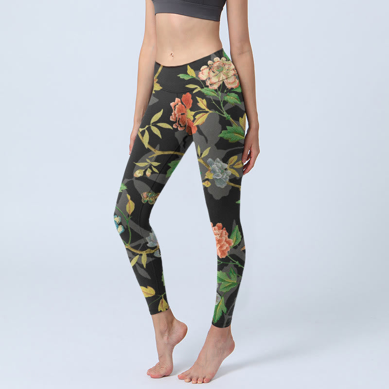 Leggings de sport pour femmes avec imprimé classique de Buddha Stones, fleurs, feuilles, papillons et oiseaux. Pantalon de yoga. - Noir - US18，UK/AU22，EU50 (4XL) - image 0