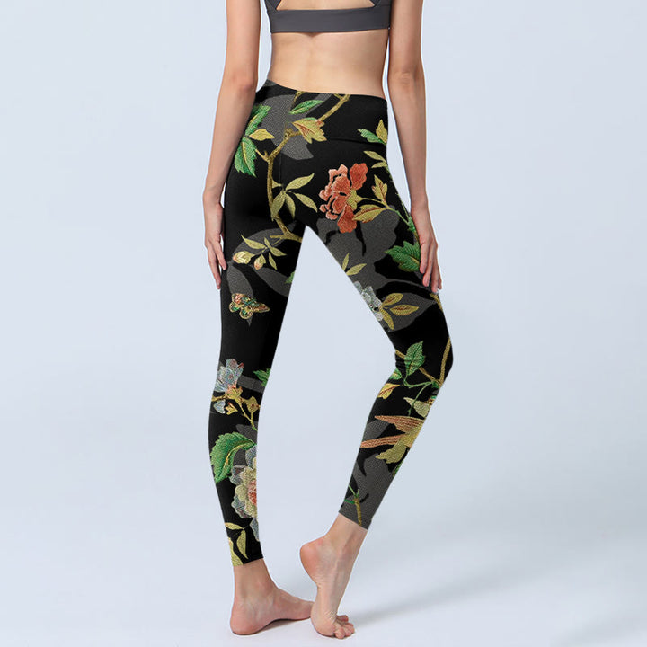 Leggings de sport pour femmes avec imprimé classique de Buddha Stones, fleurs, feuilles, papillons et oiseaux. Pantalon de yoga. - image 4