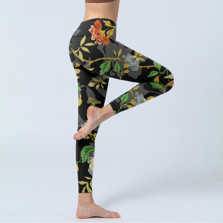 Leggings de sport pour femmes avec imprimé classique de Buddha Stones, fleurs, feuilles, papillons et oiseaux. Pantalon de yoga. - image 3