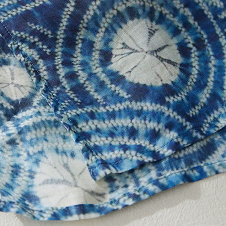 Robe midi d'été à rayures florales bleues, coupe circulaire, col montant, manches courtes et poches, ornée de motifs floraux bleus et de Buddha Stones. - image 5