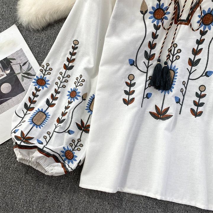 T-shirt à col rond pour femme en coton et lin avec broderie décontractée à motif de fleurs et de feuilles et Buddha Stones  - image 13