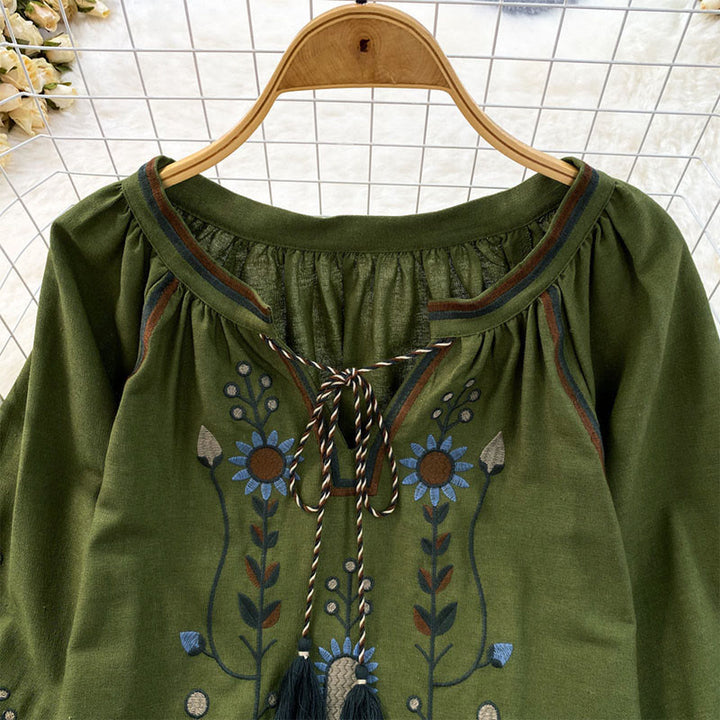 T-shirt à col rond pour femme en coton et lin avec broderie décontractée à motif de fleurs et de feuilles et Buddha Stones  - image 3