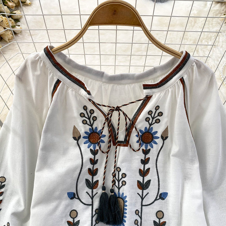 T-shirt à col rond pour femme en coton et lin avec broderie décontractée à motif de fleurs et de feuilles et Buddha Stones  - image 12