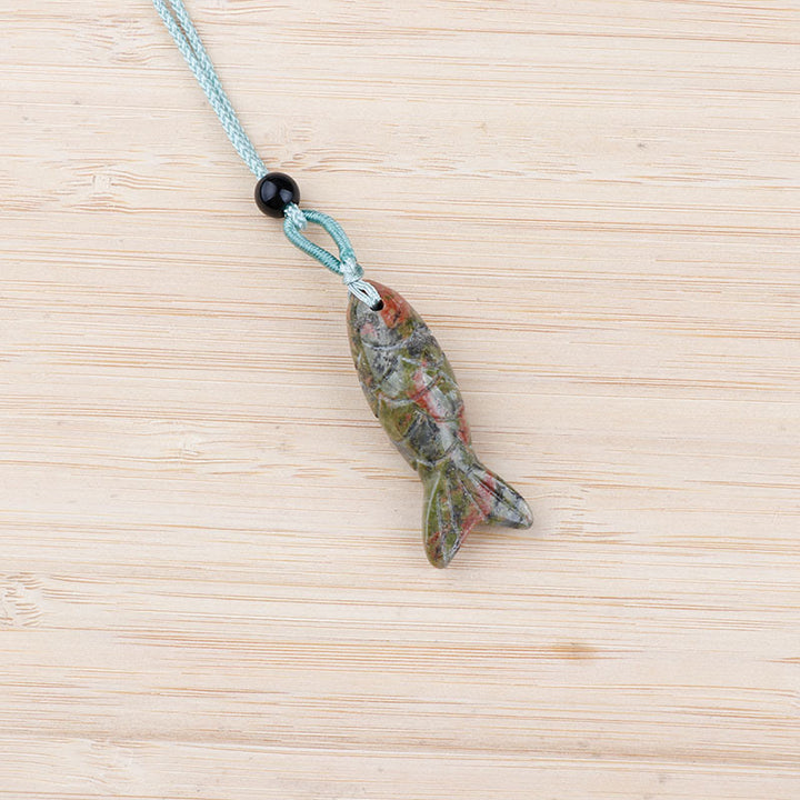 Collier pendentif en Buddha Stones sculptée en forme de carpe koï, cristal rose, agate indienne et améthyste, symbole de chaleur et de prospérité - Unakite (taille du pendentif: 15*40mm) - image 20