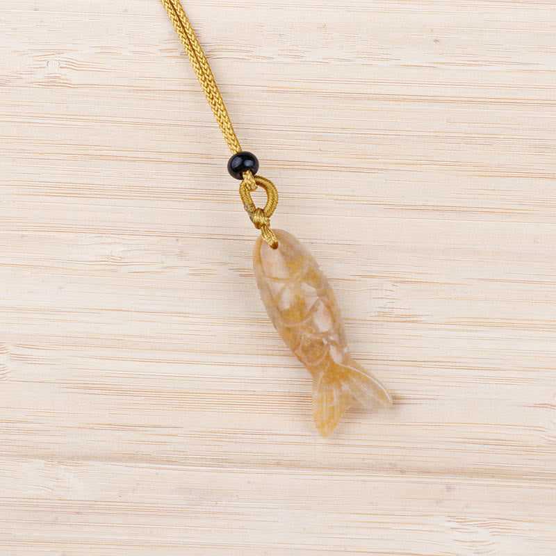 Collier pendentif en Buddha Stones sculptée en forme de carpe koï, cristal rose, agate indienne et améthyste, symbole de chaleur et de prospérité - Topaze (Dimensions du pendentif : 15 x 40 mm) - image 7