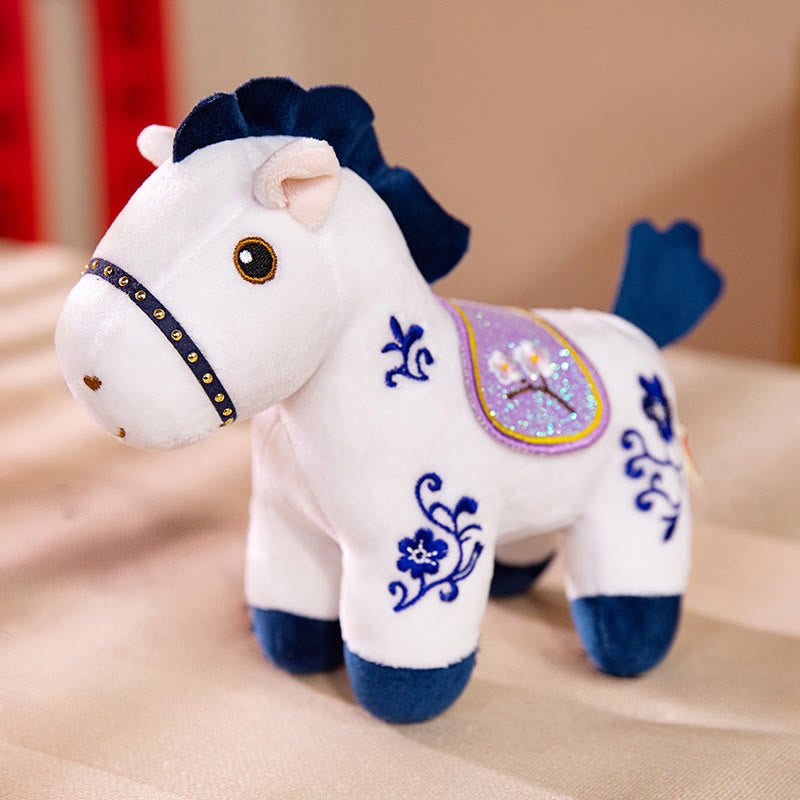 Buddha Stones Année du Cheval Poupée en peluche à motif de fleurs de prunier et de bambou, symbole de richesse et de prospérité - Blanc - 10*8*20cm - image 10