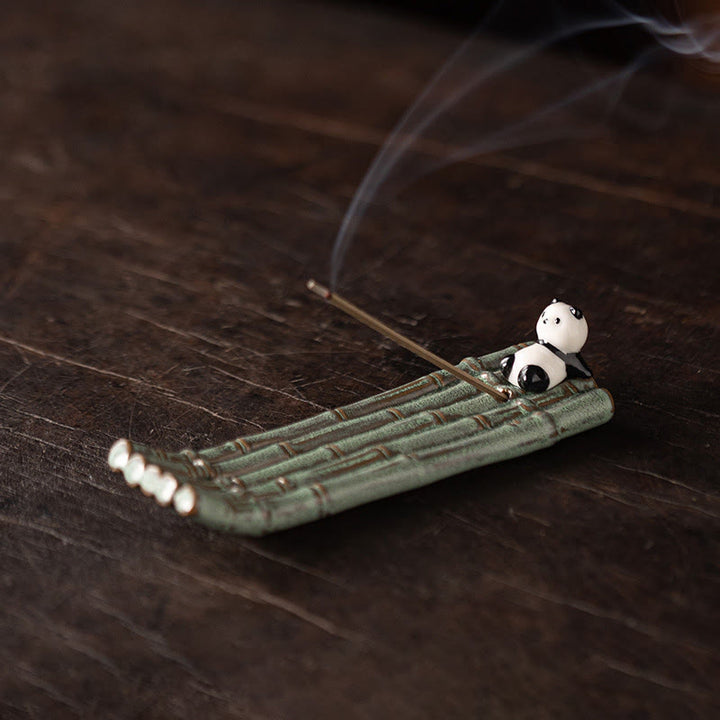 Brûleur d'encens décoratif pour la maison en forme de panda et de Buddha Stones - Panda couché sur le dos (13,7 x 4,2 x 2,8 cm) - image 10