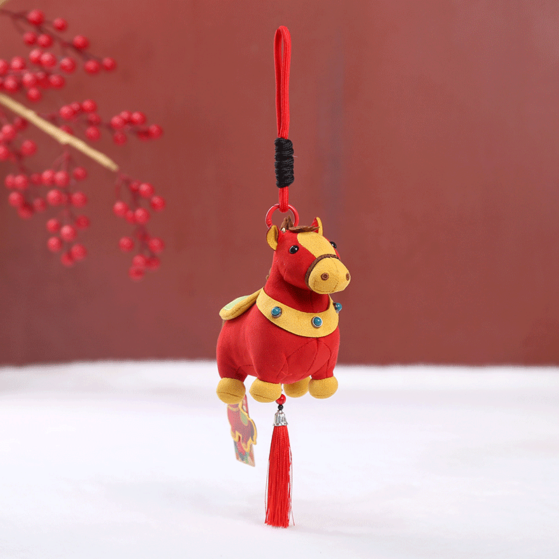 Buddha Stones Année du Cheval Multicolore Joli Cheval Pompon Corde Décoration à Suspendre - Cheval rouge - 13*7*14cm - image 0