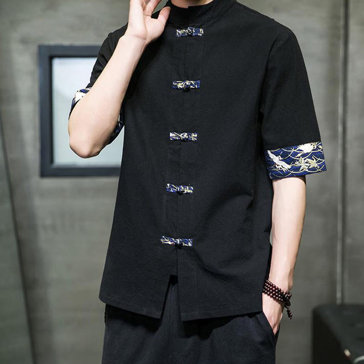 Chemise homme blanche à manches courtes en coton et lin, motif grue, col montant et boutons brandebourg, couleur unie Buddha Stones - image 2