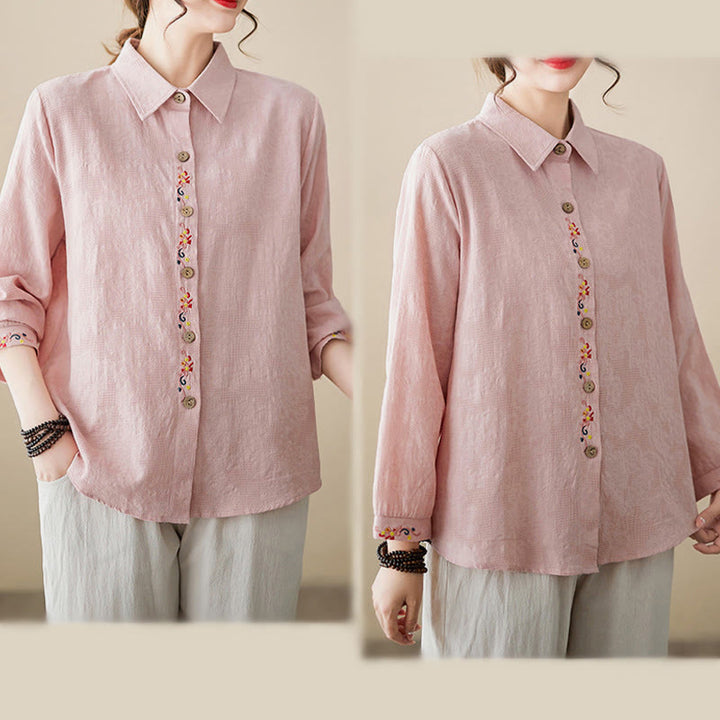 Chemise à manches longues en coton pour femme, à revers, ornée de boutons et de broderies florales unies , Buddha Stones et motif floral printanier. - image 14