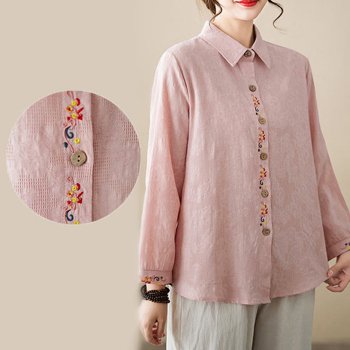 Chemise à manches longues en coton pour femme, à revers, ornée de boutons et de broderies florales unies , Buddha Stones et motif floral printanier. - image 11