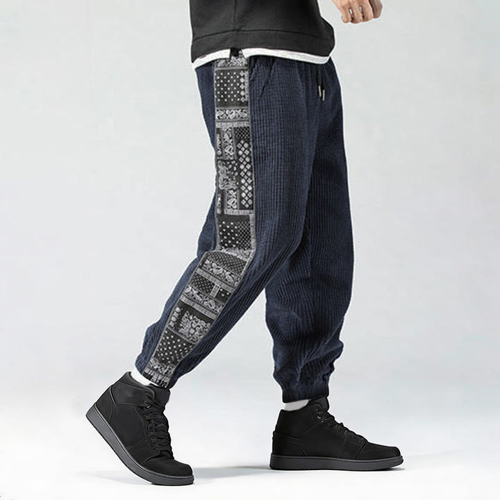 Pantalon homme en velours côtelé, coupe droite, longueur cheville, avec poches, motif cachemire et cordon de serrage latéral, orné de Buddha Stones. - image 30