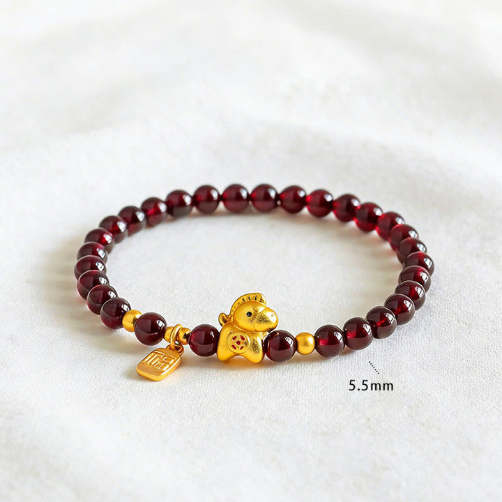 Bracelet de protection en grenat de l'année du Cheval, orné de Buddha Stones et du caractère Fu - image 2