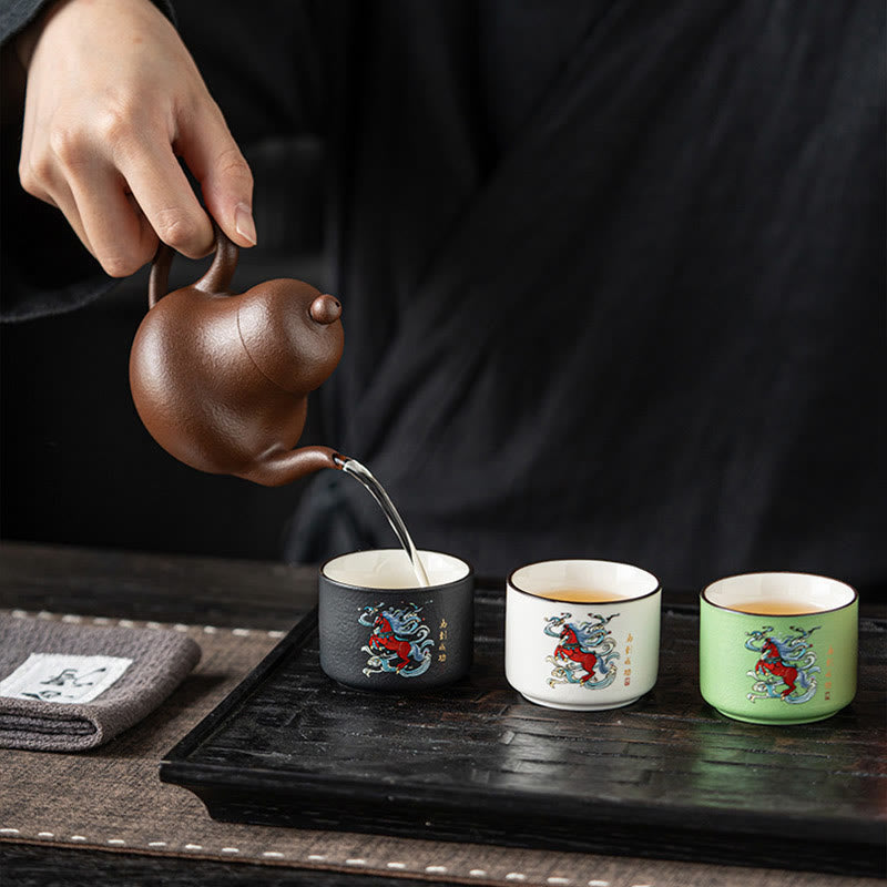 Tasse à thé en céramique peinte à la main, inspirée de l'année du Cheval et des Buddha Stones  - image 10