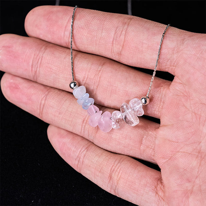 Collier pendentif en cristal rose, orbidine noire, quartz fumé, grenat, aigue-marine et quartz fraise, orné de Buddha Stones et symbole de force. - image 12