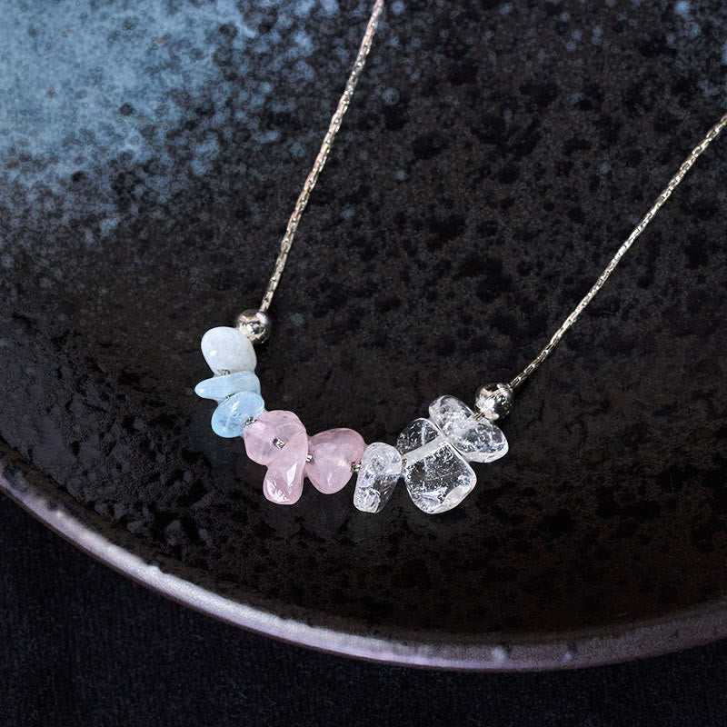 Collier pendentif en cristal rose, orbidine noire, quartz fumé, grenat, aigue-marine et quartz fraise, orné de Buddha Stones et symbole de force. - image 9