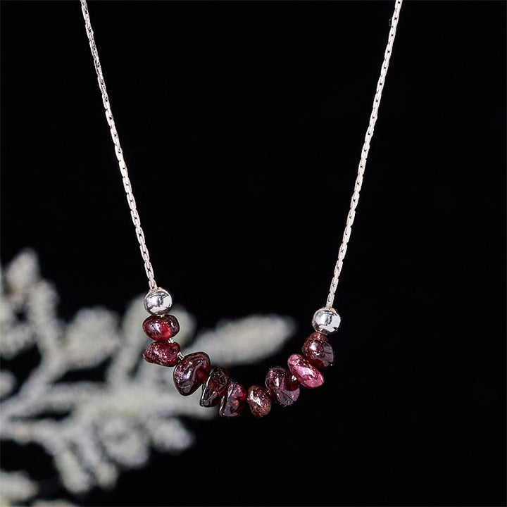 Collier pendentif en cristal rose, orbidine noire, quartz fumé, grenat, aigue-marine et quartz fraise, orné de Buddha Stones et symbole de force. - Grenat - image 14