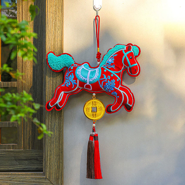 Buddha Stones, broderie Année du Cheval, pièces de cuivre, clochette, breloque, pompon, décoration suspendue, prospérité et succès - Cheval rouge et pièces de cuivre (26*45cm) - image 4