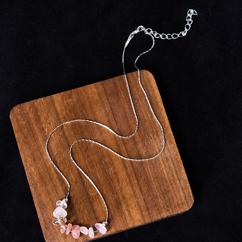 Collier pendentif en cristal rose, orbidine noire, quartz fumé, grenat, aigue-marine et quartz fraise, orné de Buddha Stones et symbole de force. - image 23