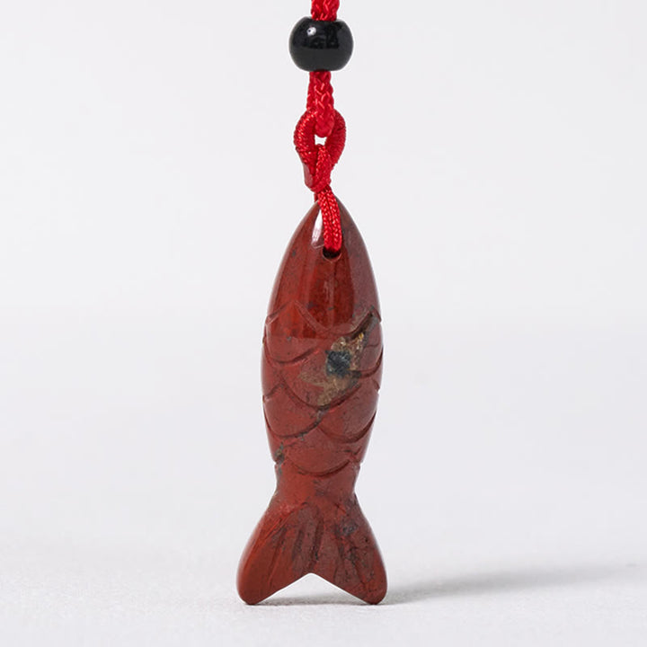 Collier pendentif en Buddha Stones sculptée en forme de carpe koï, cristal rose, agate indienne et améthyste, symbole de chaleur et de prospérité - image 23