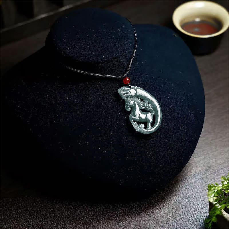 Pendentifs en jade dragon et Buddha Stones , année du Cheval, porte-bonheur - image 2