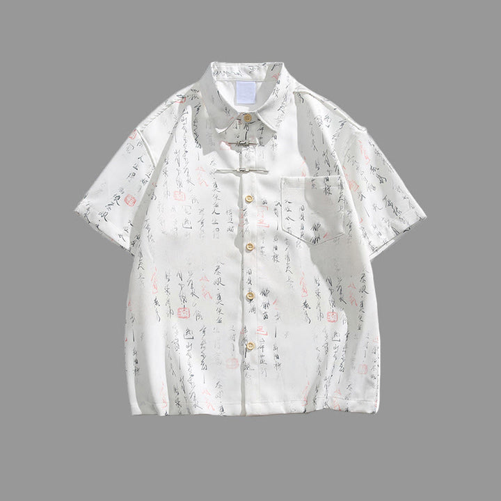 Buddha Stones Chemise homme à manches courtes avec poche, fermeture à brandebourg en métal et motif calligraphique imprimé - Blanc - US/UK/AU40，EU50 (2XL) - image 2