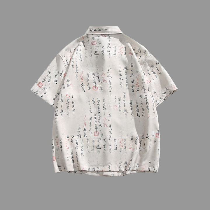 Buddha Stones Chemise homme à manches courtes avec poche, fermeture à brandebourg en métal et motif calligraphique imprimé - image 1