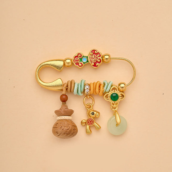 Buddha Stones Broche porte-bonheur Ruyi, symbole de l'année du Cheval, avec boucle de paix et poignée en forme de lotus. - Boucle de la paix en forme de gourde pour cheval - image 13