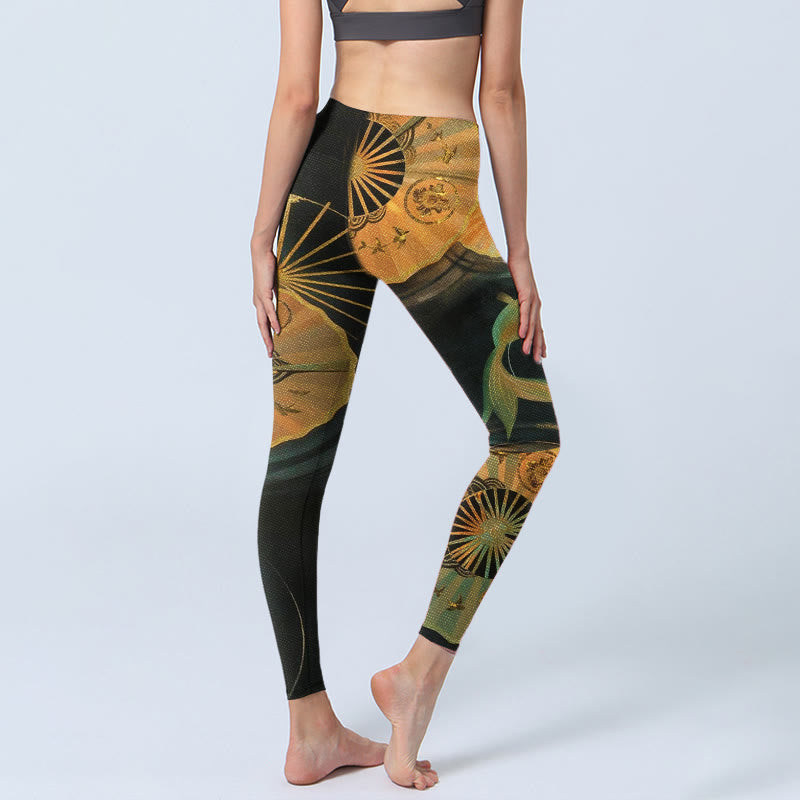 Buddha Stones Leggings de sport pour femmes avec imprimé de carpes koï et éventail pliable. Pantalon de yoga. - image 4