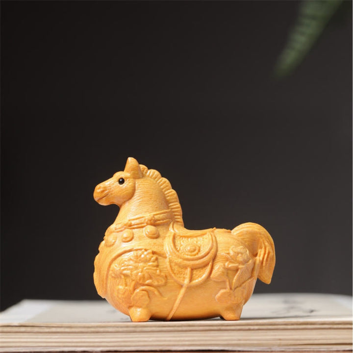 Buddha Stones Mini décoration Année du Cheval Lotus Ébène Bois de Tilleul Bois de Santal Vert 5,5*5*3,2 cm - image 5