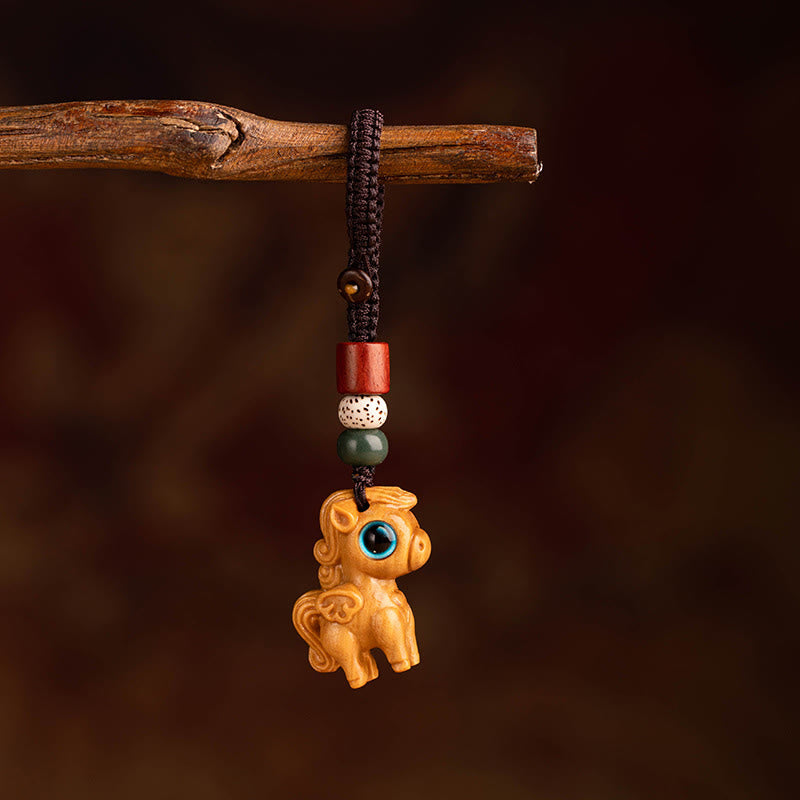 Buddha Stones Porte-clés de bénédiction « Année du Cheval » en bois de santal rouge, étoile, lune et graine de Bodhi - Bois de santal rouge Étoile Lune Graine de Bodhi Cheval - image 0