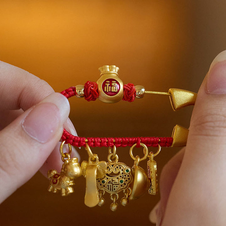 Buddha Stones Année du Cheval Charme Fu Caractère Attirer la Fortune Ruyi Poignée Laiton Broche Porte-Bonheur - image 3