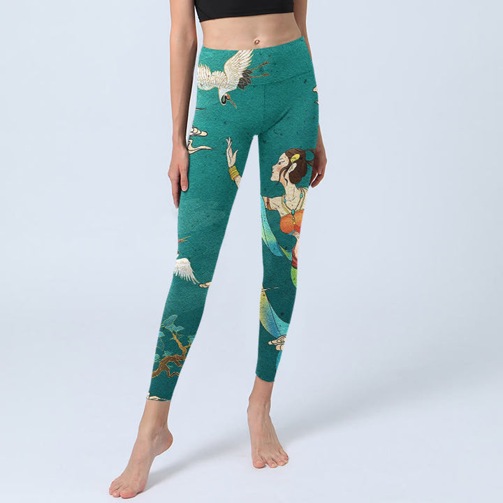 Buddha Stones Leggings de sport pour femmes, imprimé élégant de grues féeriques, de nuages ​​et de pins, style yoga - image 5