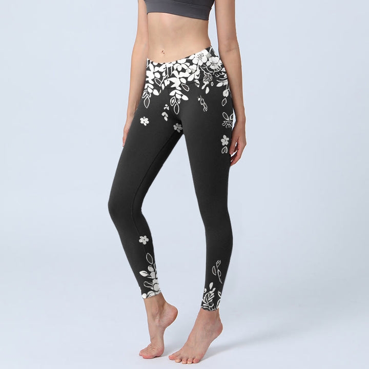 Buddha Stones Leggings de sport pour femmes, imprimé floral contrasté noir et blanc, pantalon de yoga - Noir - US18，UK/AU22，EU50 (4XL) - image 0