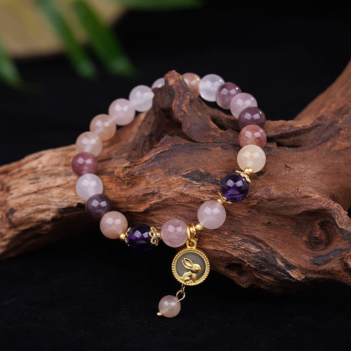 Buddha Stones Bracelet en jade et soie dorée Fu représentant un lapin, symbole de protection contre les mauvais esprits - Lapin de jade en soie dorée (Tour de poignet : 14-15 cm) - image 1