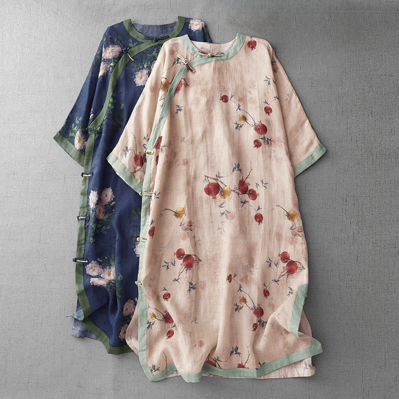 Robe midi à manches courtes et fente latérale, ornée de Buddha Stones, de boutons grenouilles, d'orchidées et de fleurs de grenade. - image 0
