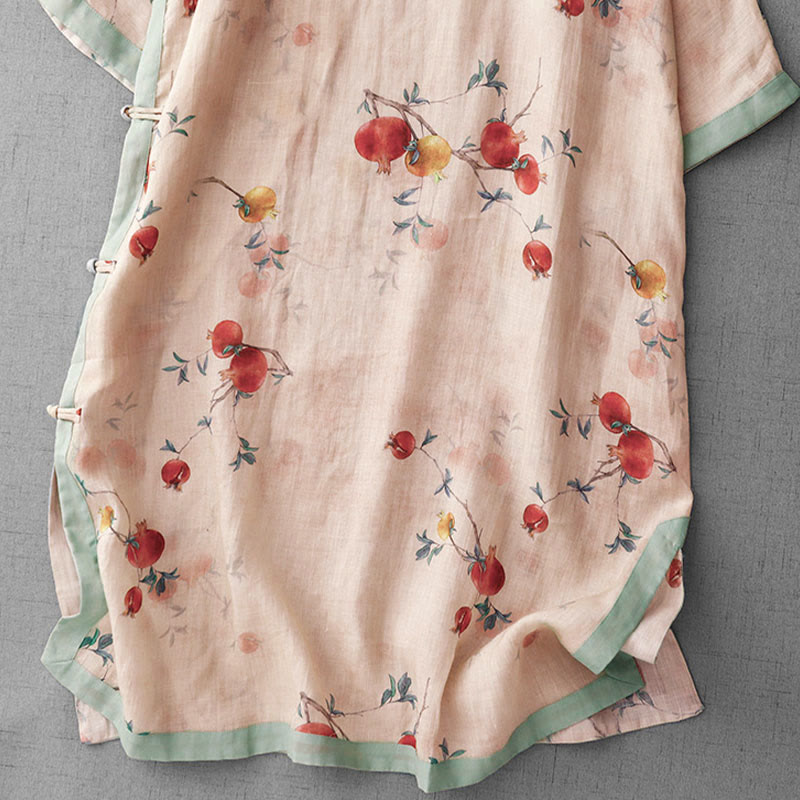 Robe midi à manches courtes et fente latérale, ornée de Buddha Stones, de boutons grenouilles, d'orchidées et de fleurs de grenade. - image 4
