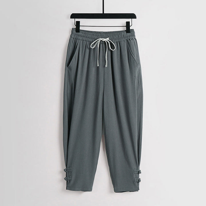 Buddha Stones Pantalon d'été pour homme en coton et lin, longueur cheville, taille élastique avec cordon de serrage et boutons brandebourg, poches - CadetBlue - US/UK/AU54，EU64 (9XL) - image 0