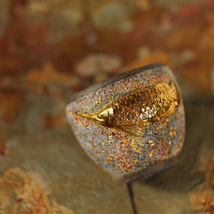 Buddha Stones Tasse à thé en céramique avec poisson koi arowana doré - image 3