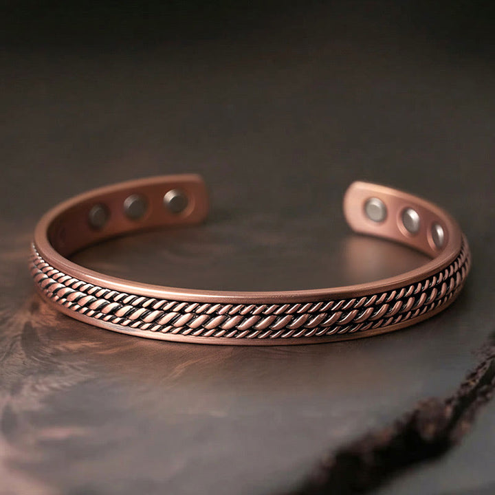Buddha Stones Bracelet jonc ouvert en cuivre au design torsadé simple, symbole de chance et d'équilibre. - Cuivre (Tour de poignet : 15-18 cm) - image 0