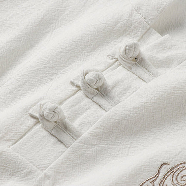 Buddha Stones Chemise homme en coton et lin à manches courtes, ornée de broderies de nuages ​​porte-bonheur et de boutons grenouilles d'été - image 3